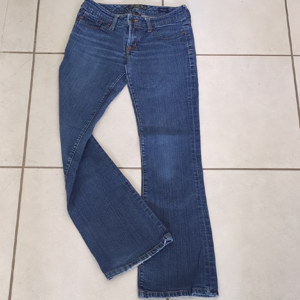 Seven7 Women's Flare Leg Jeans in Indigo